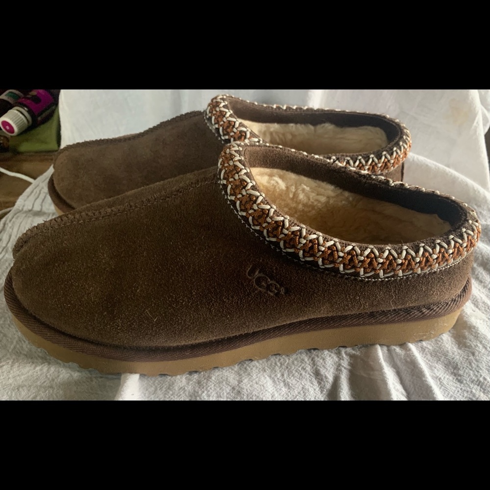 UGG Tasman Slipper Size 8